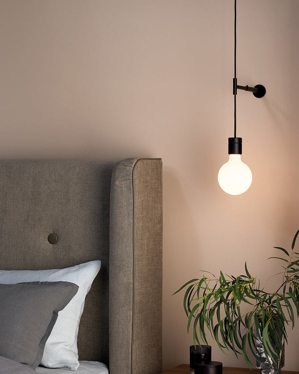 Matte Black / Without Shade