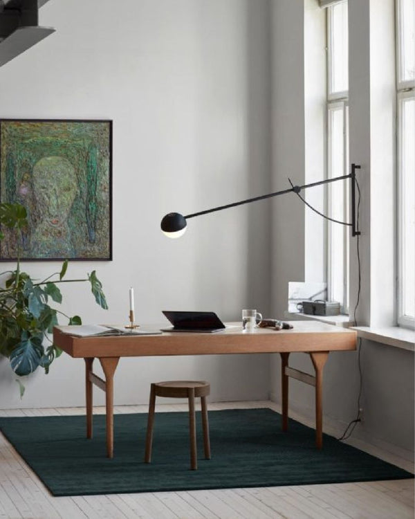 Pivoting Steel Wall Lamp