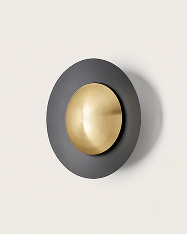 Small / Matte Black/Brass