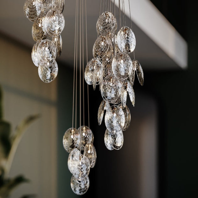 Hand-Blown Crystal Shell Pendant | 6lt Cluster | Clear