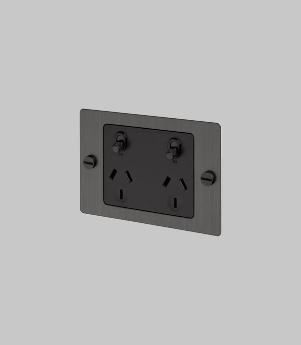 Smoked Bronze / Not Included