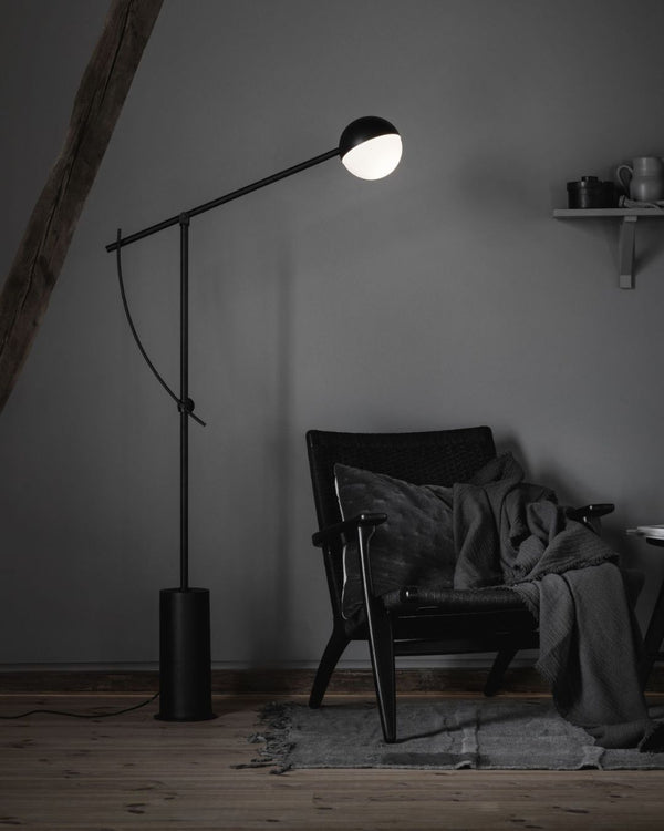 Pivoting Steel Matte Black Floor Lamp