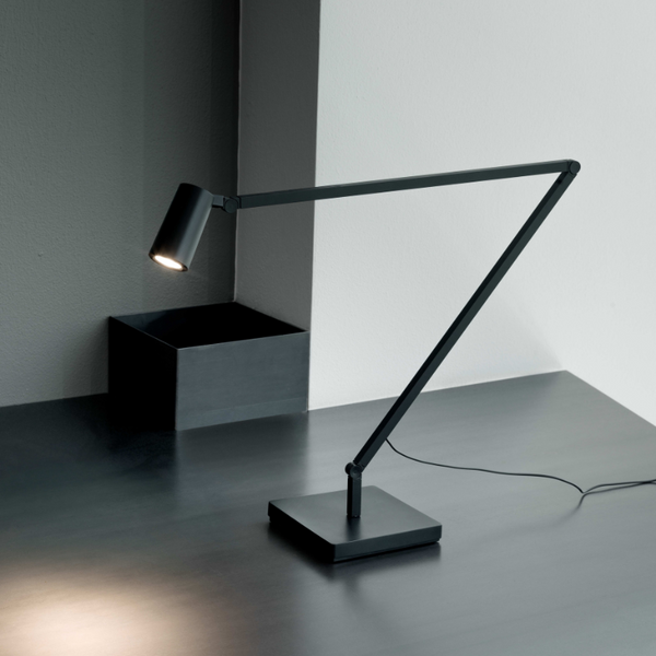 Matte Black Spot Light Desk Lamp | Untitled