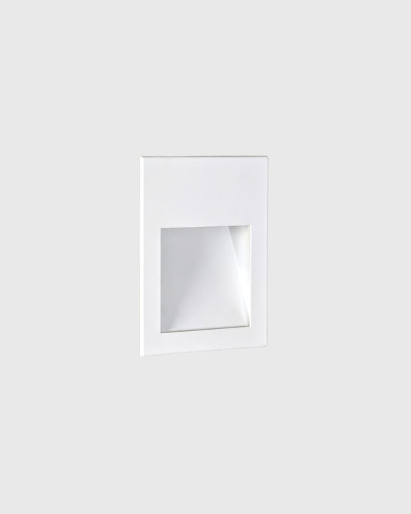 Small / 2700K