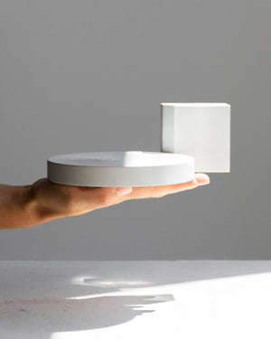 Contemporary Adjustable Rounded Wall Lamp | White | Lighting Collective