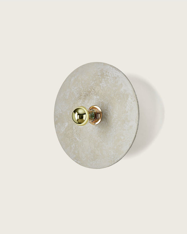 Medium / Shiny Gold