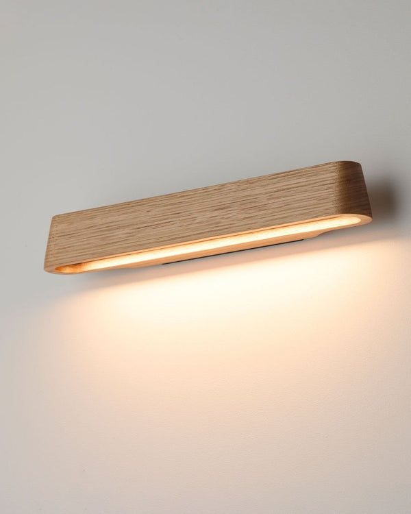 Tasmanian Oak / 2700K