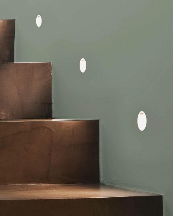 Trimless Oval Step Light