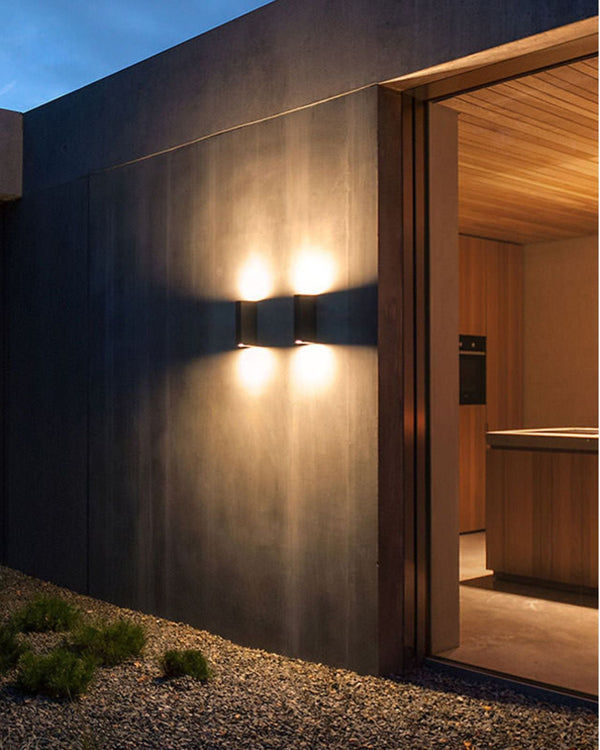 Up & Down LED Wall Light | Aluminium