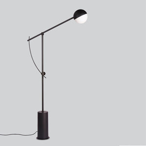 Pivoting Steel Matte Black | Floor Lamp | Lighting Collective