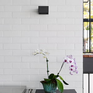 Contemporary Squared Outdoor Wall Light with anthracite finish in a patio